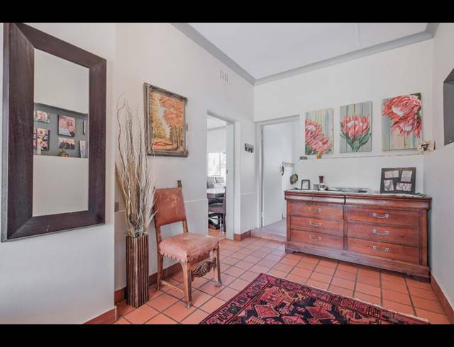 4 BEDROOM HOUSE FOR SALE IN CLUBVIEW